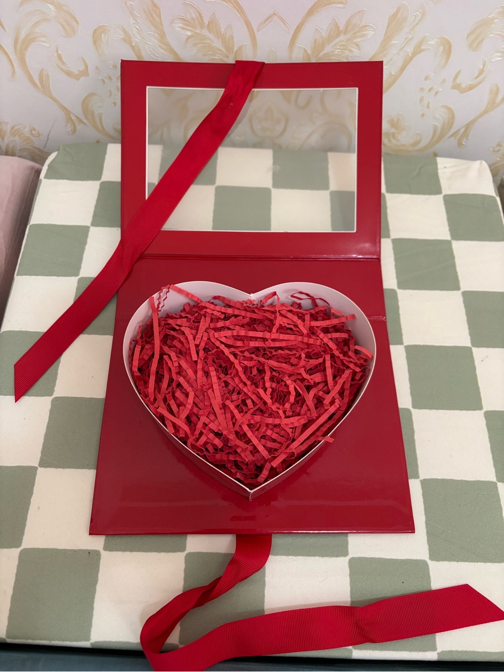 Red Heart Gift Box with Ribbon - Picture 2 of 4